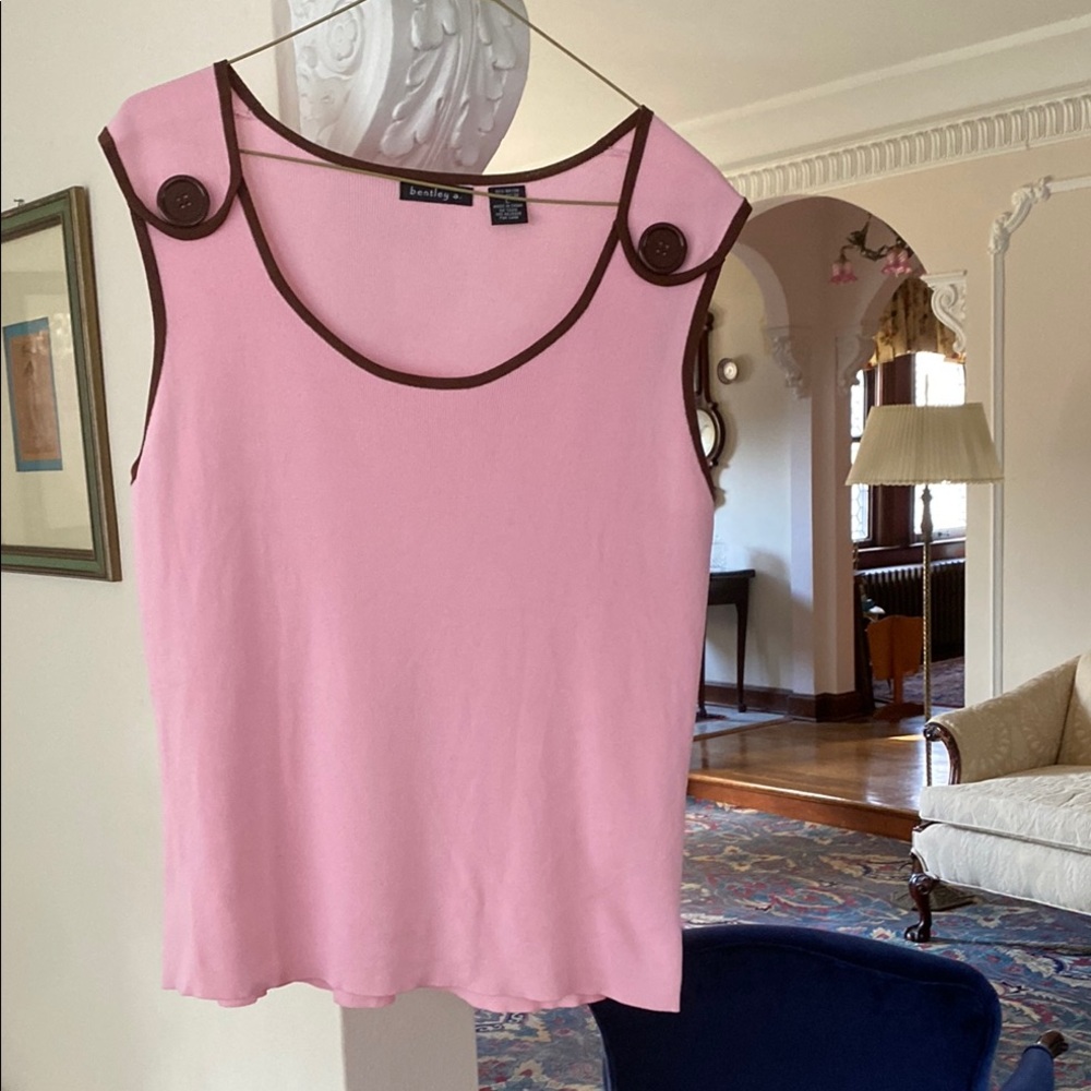 Bentley a Pink Sleeveless Shell with Chic Brown Trim and Big Brown Button L